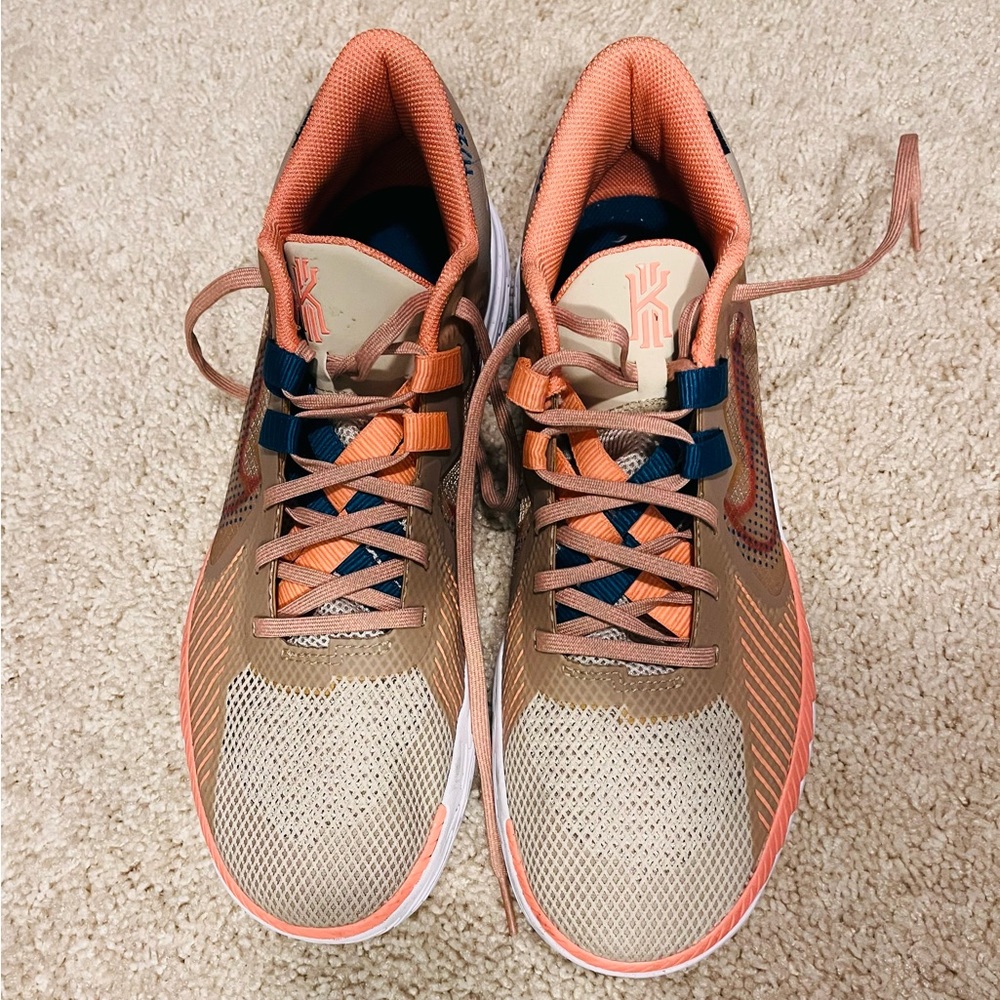 EUC, lightly worn. Nike Kyrie Flytrap 5 Rattan Hemp CZ4100-200 Men’s Shoe 11